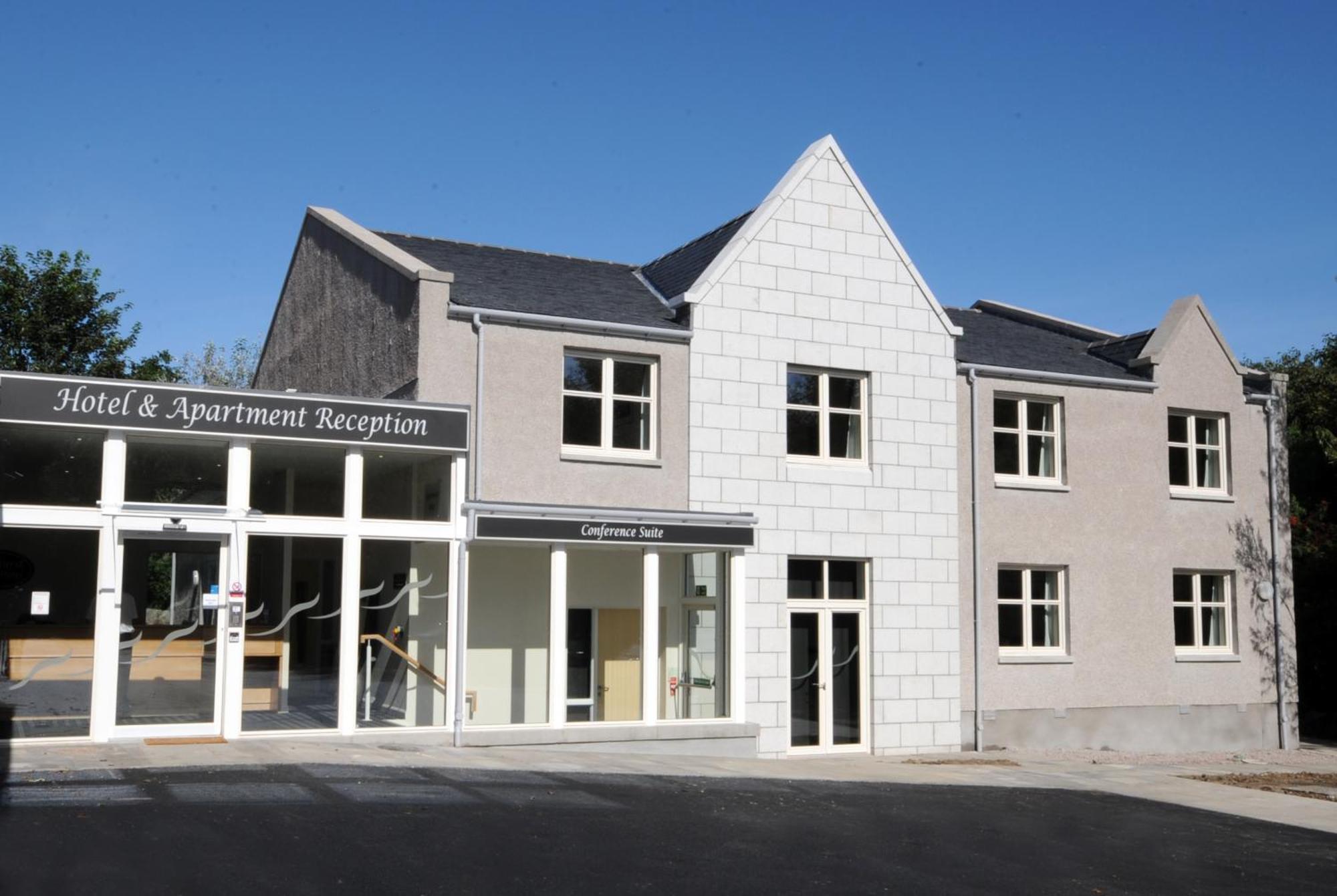 Pinehurst Lodge Hotel -Dyce, Aberdeen Экстерьер фото